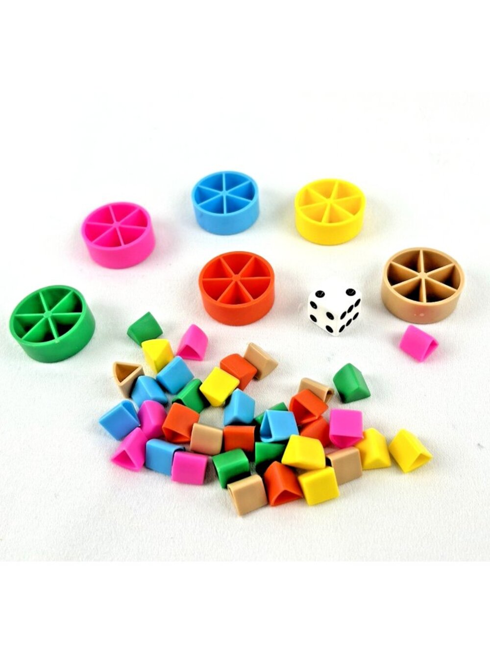 Trivial Pursuit Replacement Parts - Tokens Wedge Pieces, Pies and Dice